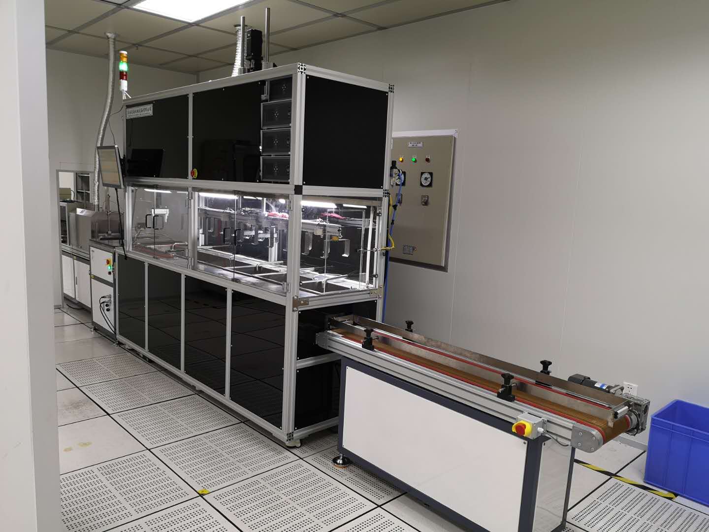 超聲波清洗機(jī)為什么還要選擇特殊的清洗液呢？